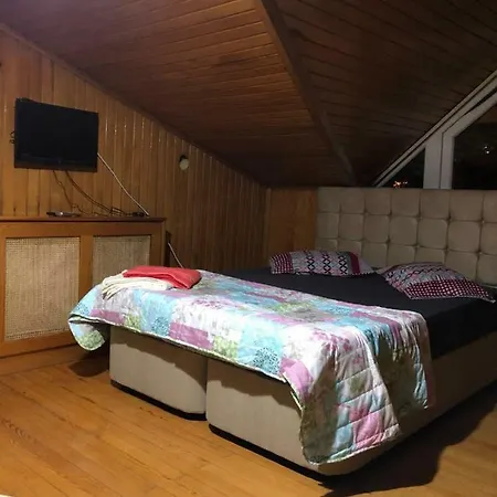 Elmira Appartement *