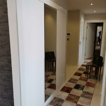 Elmira Appartement *